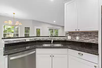 2813 Bottlebrush Court, Mount Pleasant, SC 29466 - Photo 23