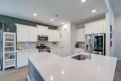 142 Haverhill Street, Summerville, SC 29486 - Photo 5