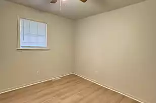 141 Waycross St, Orangeburg, SC 29118 - Photo 7