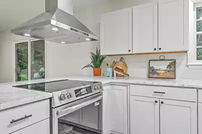 1234 Woodside Drive, Hanahan, SC 29410 - Photo 19