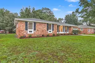 1234 Woodside Dr, Hanahan, SC 29410 - Photo 5