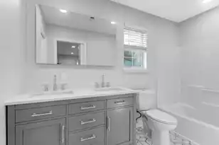 167 Fishburne St, Charleston, SC 29403 - Photo 35