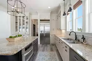 3901 Ashton Shore Ln, Mount Pleasant, SC 29466 - Photo 17