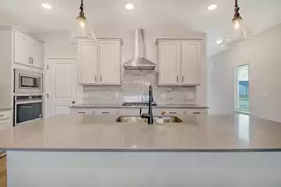 299 Lucca Drive, Summerville, SC 29486 - Photo 5