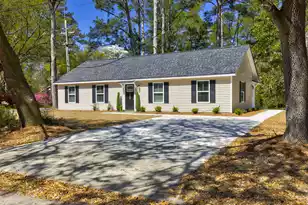 122 Thompson St, Walterboro, SC 29488 - Photo 1