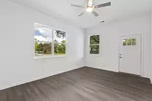 2013 Robertson Blvd, North Charleston, SC 29406 - Photo 5