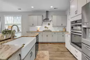 411 Whispering Breeze Ln, Summerville, SC 29486 - Photo 15