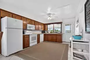 760 Springs Ave, Pawleys Island, SC 29585 - Photo 27