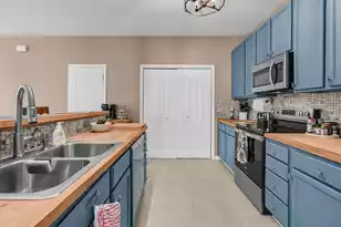 104 Savannah River Dr, Summerville, SC 29485 - Photo 13