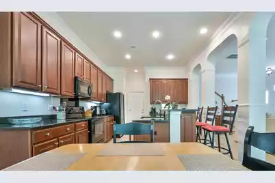 2492 Draymohr Court, Mount Pleasant, SC 29466 - Photo 9
