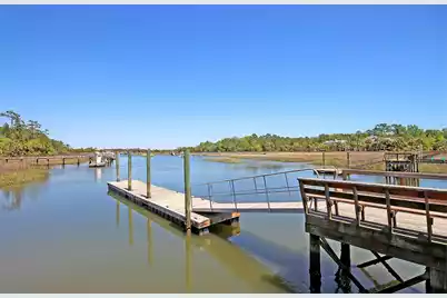 1377 Hopton Circle, Mount Pleasant, SC 29466 - Photo 33
