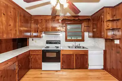 453 Wade Hampton Drive, Charleston, SC 29412 - Photo 9