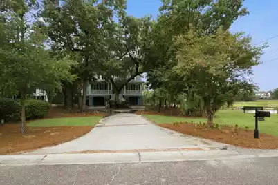 1969 Creek Drive N, Mount Pleasant, SC 29466 - Photo 3