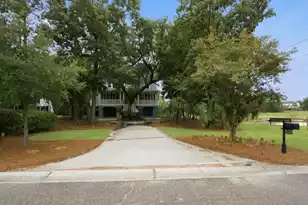1969 Creek Dr N, Mount Pleasant, SC 29466 - Photo 3