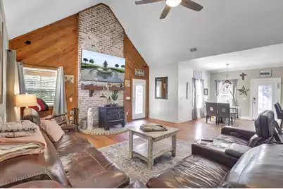 135 Gilleys Court, Summerville, SC 29483 - Photo 5