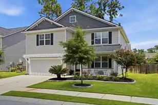 711 Kilarney Rd, Summerville, SC 29483 - Photo 3