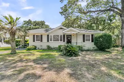 934 Yorktown Drive, Charleston, SC 29412 - Photo 5