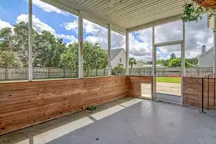4025 Laurelwood Dr, Charleston, SC 29414 - Photo 13
