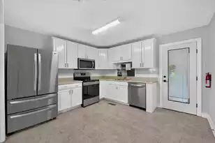 1060 Pauline Ave, James Island, SC 29412 - Photo 11