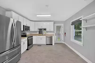 1060 Pauline Avenue, James Island, SC 29412 - Photo 13