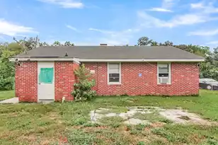 225 Laurel Ave, Goose Creek, SC 29445 - Photo 23