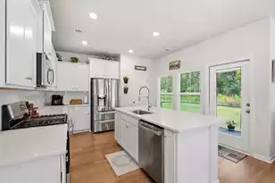 1008 Grace Fld Ave, Summerville, SC 29485 - Photo 9