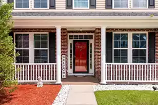 2021 Triple Crown Ln, Ridgeville, SC 29472 - Photo 5
