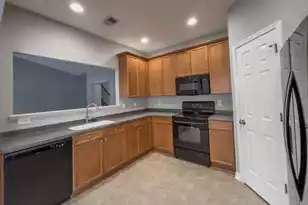 121 Valentin Dr, Summerville, SC 29483 - Photo 7
