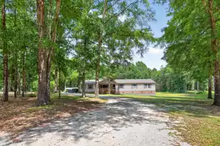 1222 Birch Dr, Summerton, SC 29148 - Photo 3