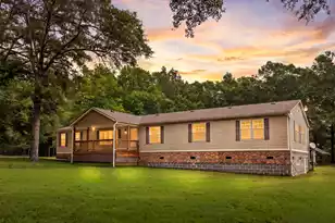 1222 Birch Dr, Summerton, SC 29148 - Photo 1