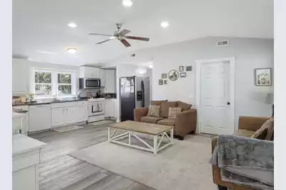 2571 Camden Road, Holly Hill, SC 29059 - Photo 11