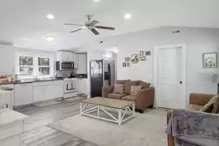 2571 Camden Rd, Holly Hill, SC 29059 - Photo 9