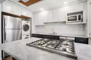 7 Doughty St #B, Charleston, SC 29403 - Photo 9