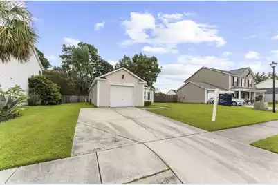 407 Beverly Drive, Summerville, SC 29485 - Photo 3