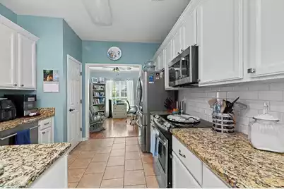 505 Pointe Of Oaks Road, Summerville, SC 29485 - Photo 9