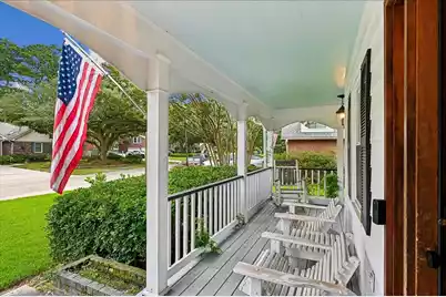 302 Factors Walk, Summerville, SC 29485 - Photo 11