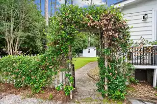 302 Factors Walk, Summerville, SC 29485 - Photo 73