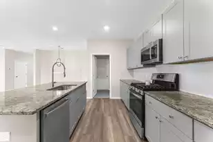 570 Spanish Wells Rd, Summerville, SC 29486 - Photo 19