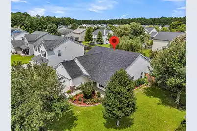 558 Holiday Drive, Summerville, SC 29483 - Photo 5
