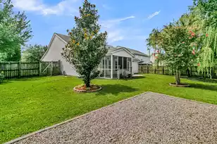 558 Holiday Dr, Summerville, SC 29483 - Photo 41