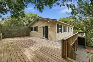 215 Hudson Ave W, Folly Beach, SC 29439 - Photo 5