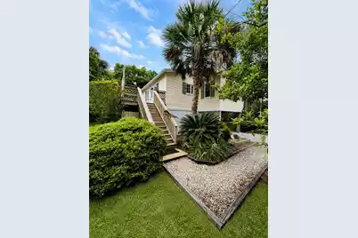 215 Hudson Avenue W, Folly Beach, SC 29439 - Photo 37