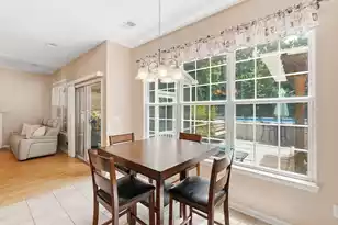 1516 Cypress Pointe Dr, Mount Pleasant, SC 29466 - Photo 9