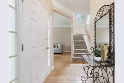 1516 Cypress Pointe Drive, Mount Pleasant, SC 29466 - Photo 5