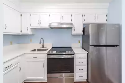 259 Bay E #7B, Charleston, SC 29401 - Photo 17