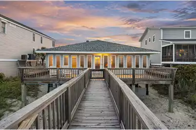670 Springs Avenue, Pawleys Island, SC 29585 - Photo 5