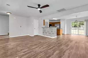 401 Beverly Dr, Summerville, SC 29485 - Photo 9