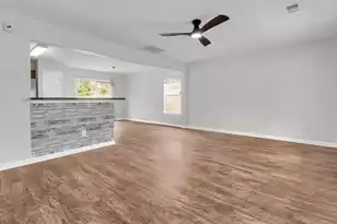 401 Beverly Dr, Summerville, SC 29485 - Photo 7