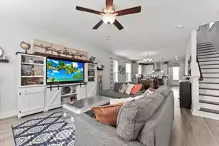1683 Indy Dr, North Charleston, SC 29405 - Photo 3