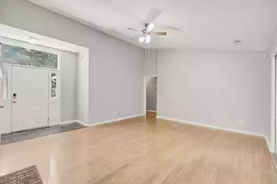 201 Smithfield Avenue, Summerville, SC 29485 - Photo 5